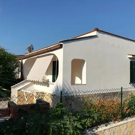 Villini Giovanna Disanti Villa